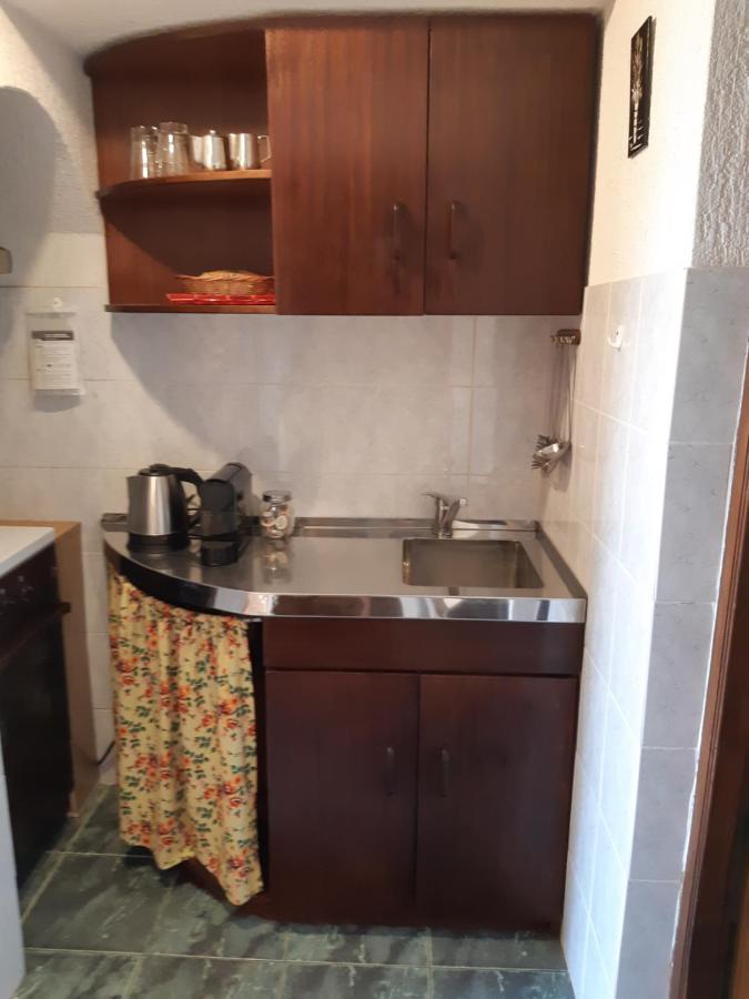 Apartmani Andreja Pinezići Exteriör bild